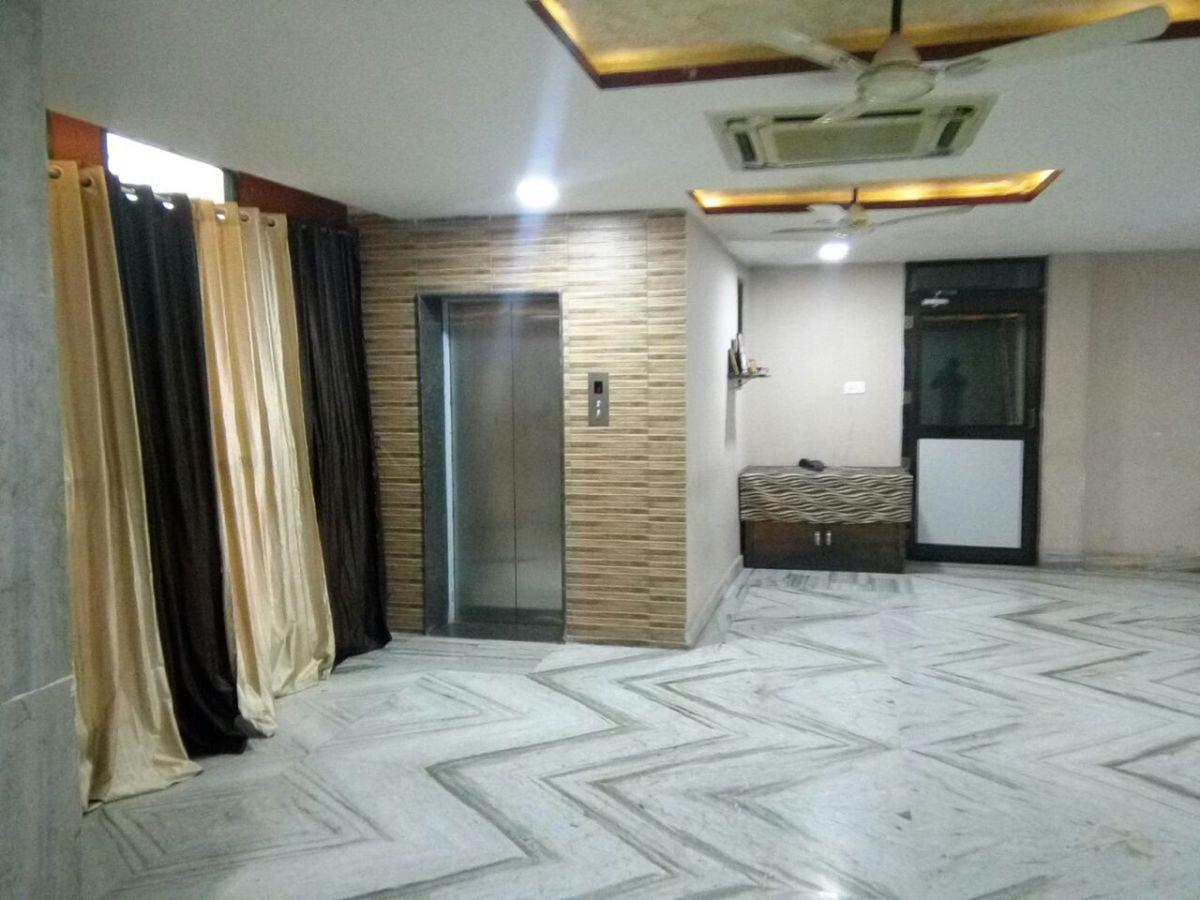 Hotel Shree Pushpak Raigarh Екстер'єр фото