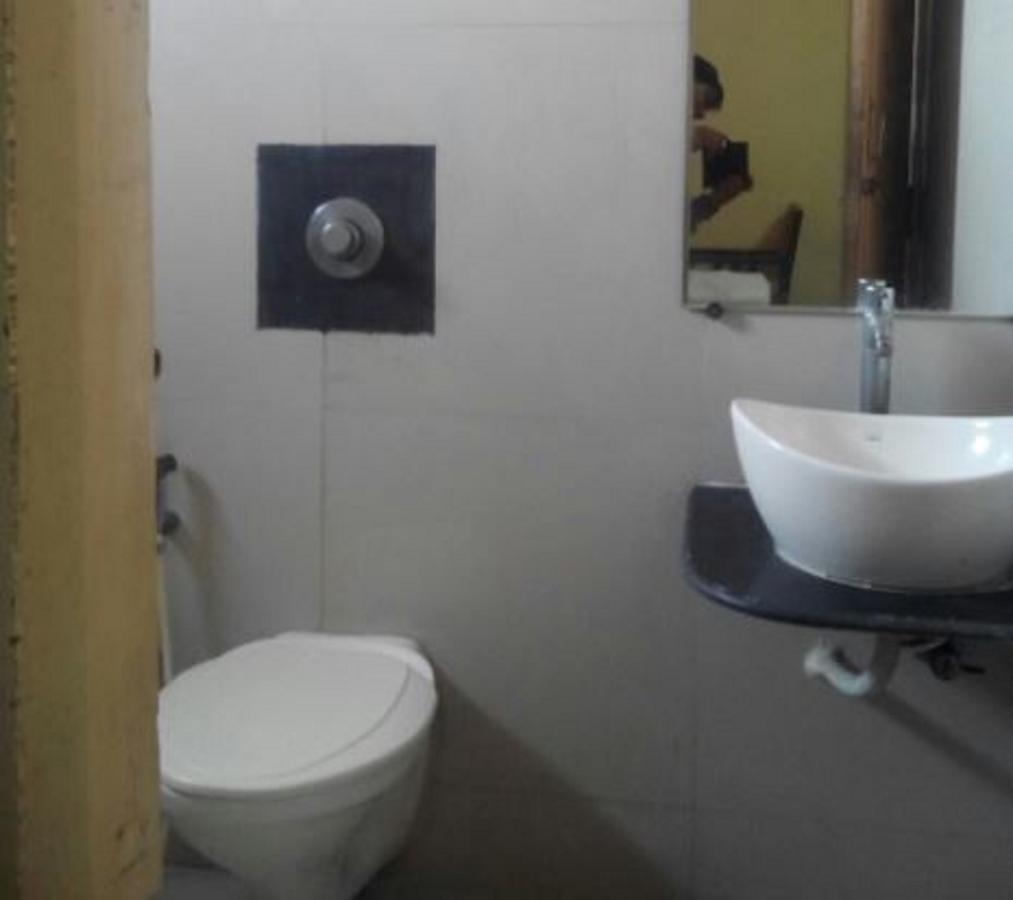 Hotel Shree Pushpak Raigarh Екстер'єр фото